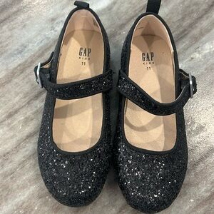 Gap kids glitter black flats 11